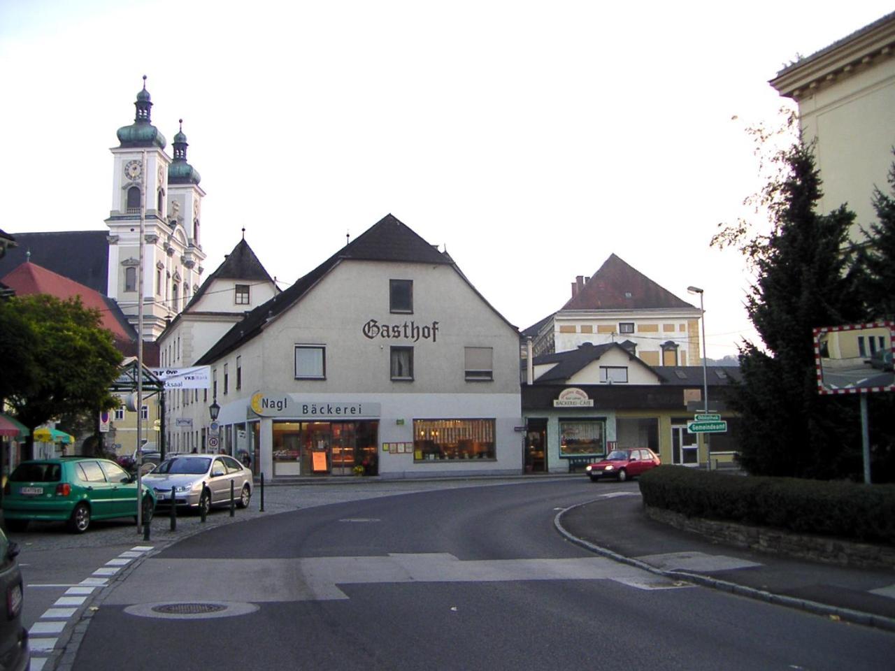 Stiftshotel Garsten Steyr Exterior photo